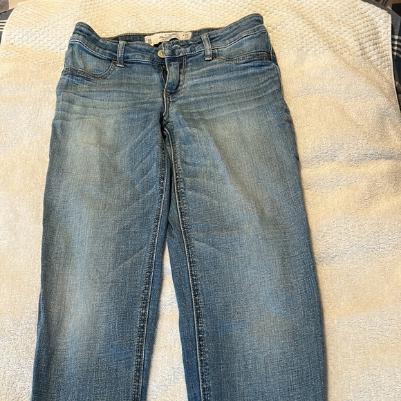 Jeans - Picture 2 of 3